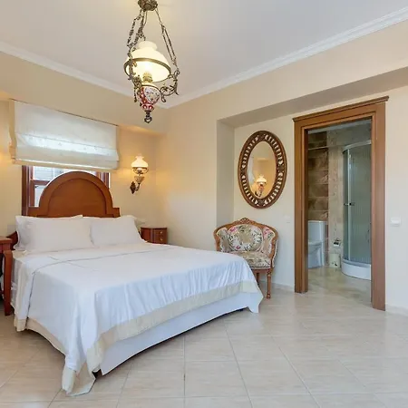 Hotel Luna Begonvil Tas Evler